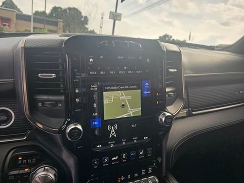 Used 2020 RAM 1500 Limited w/ Black Appearance Package AWD/4WD image 30