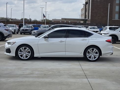 Used 2023 Acura TLX w/ Technology Package image 3