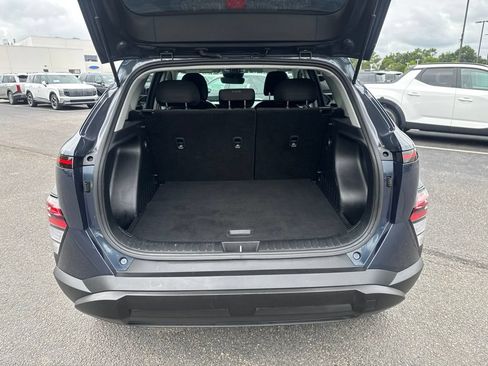 Used 2024 Hyundai Kona SEL AWD/4WD image 9