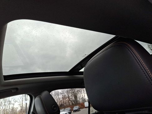 Used 2019 Chevrolet Equinox Premier image 14