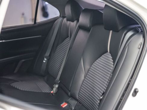 Used 2023 Toyota Camry SE w/ Convenience Package image 17