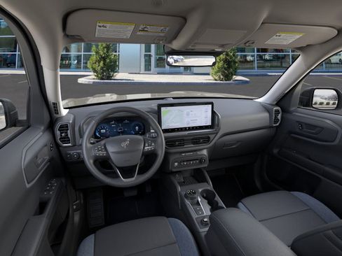New 2025 Ford Bronco Sport Outer Banks image 9