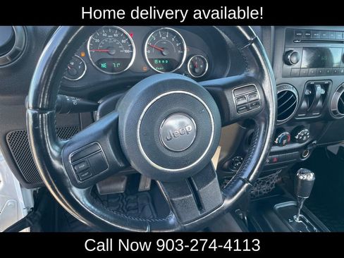 Used 2018 Jeep Wrangler Sport image 15