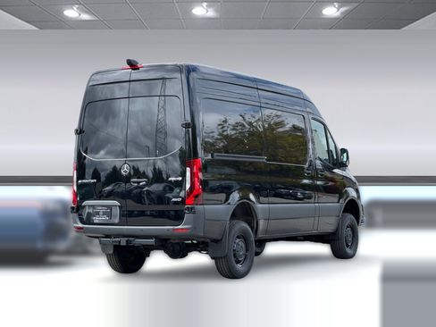 New 2026 Mercedes-Benz Sprinter 2500 image 8