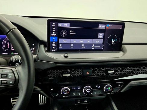 Used 2025 Honda Accord Sport image 18