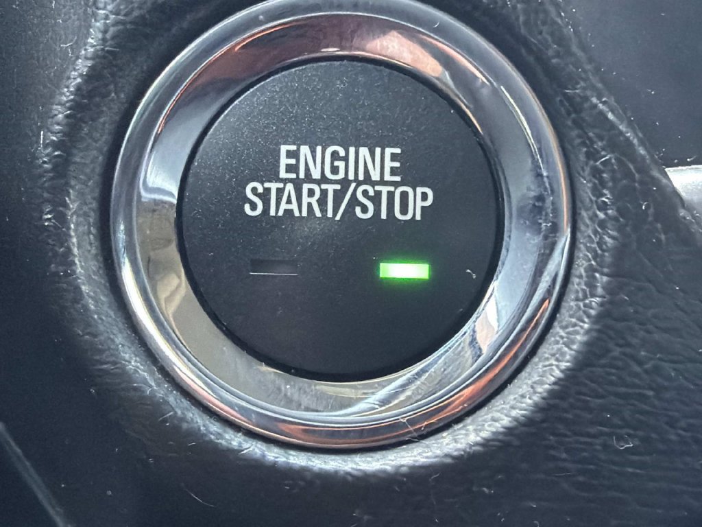 Used 2019 Chevrolet Suburban Premier RWD image 25