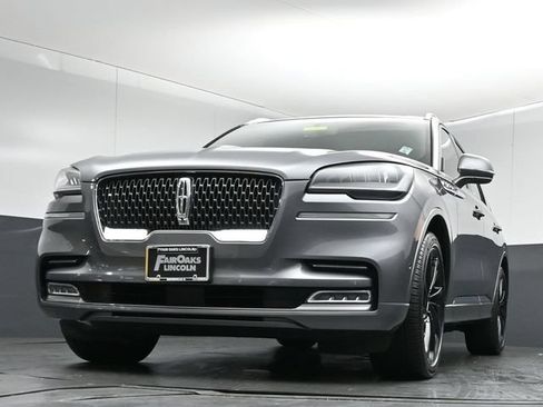 Used 2021 Lincoln Aviator Reserve w/ Equipment Group 208A AWD/4WD image 40