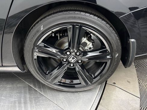 Used 2024 Honda Accord Sport image 27