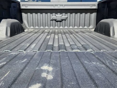 Used 2025 Chevrolet Silverado 1500 LTZ w/ LTZ Premium Package AWD/4WD image 19