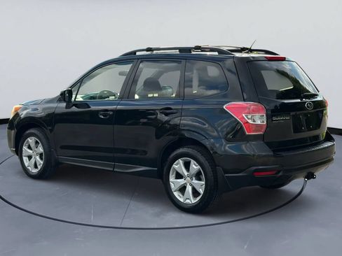 Used 2015 Subaru Forester 2.5i Premium w/ All-Weather Package AWD/4WD image 4