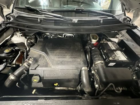 Used 2016 Ford Explorer Sport AWD/4WD image 22