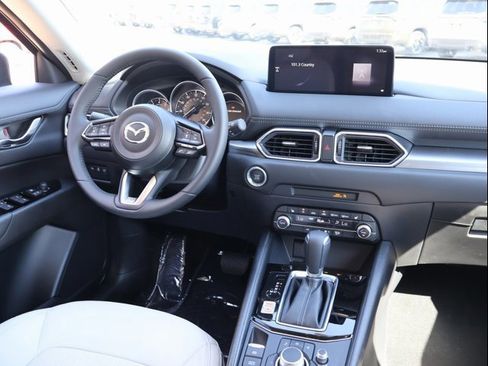 New 2025 MAZDA CX-5 AWD 2.5 S w/ Preferred Package image 14