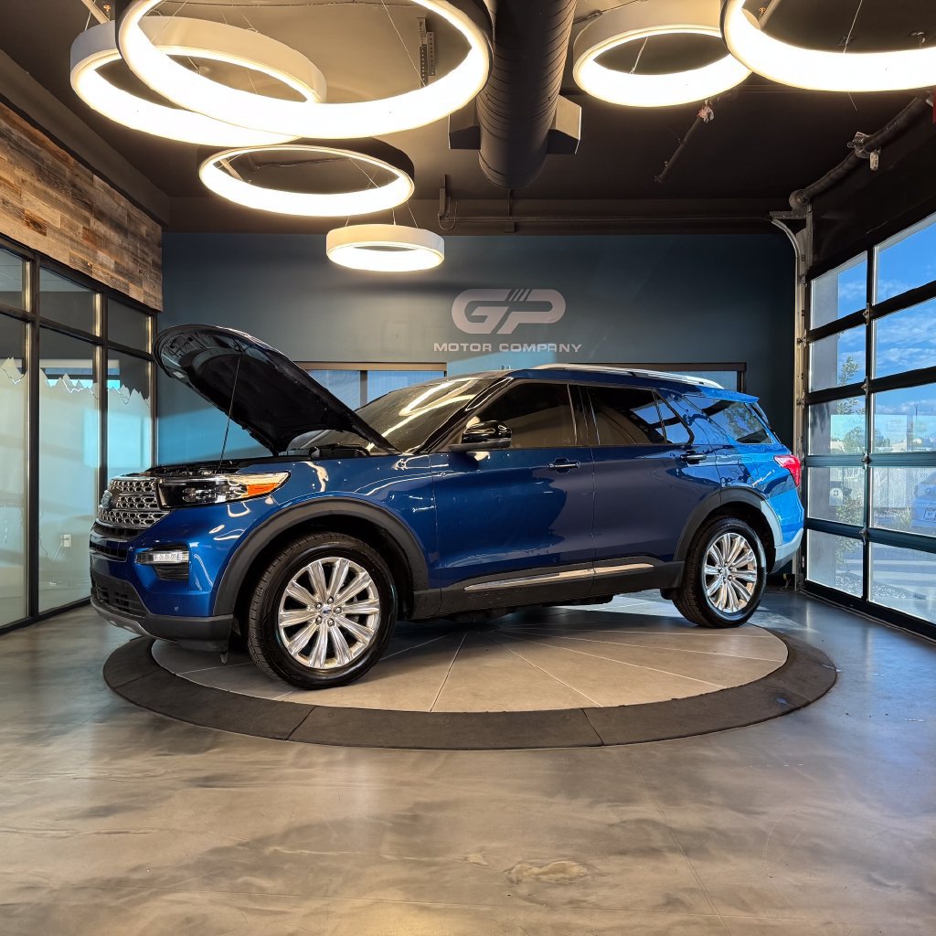 Used 2022 Ford Explorer Limited w/ Equipment Group 301A AWD/4WD image 26