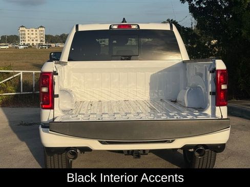 Used 2025 RAM 1500 Big Horn AWD/4WD image 36