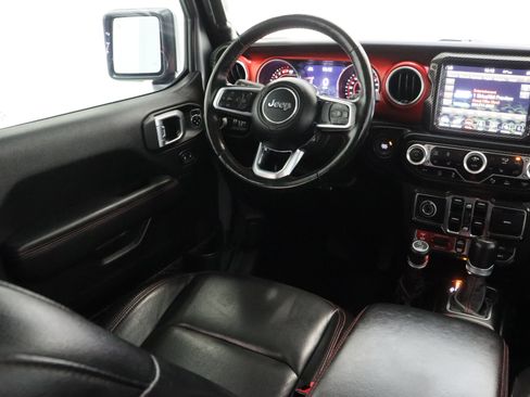 Used 2021 Jeep Wrangler Unlimited Rubicon image 32