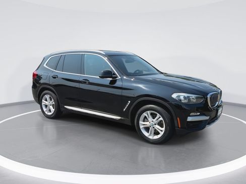 Used 2018 BMW X3 xDrive30i w/ Premium Package AWD/4WD image 2