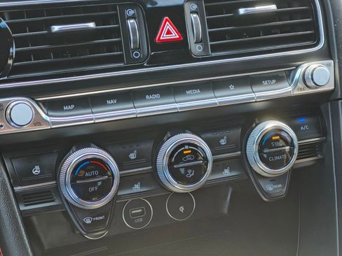 Used 2023 Genesis G70 3.3T w/ Sport Advanced Package image 24