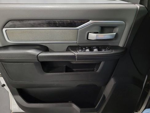 Used 2022 RAM 2500 Big Horn image 21