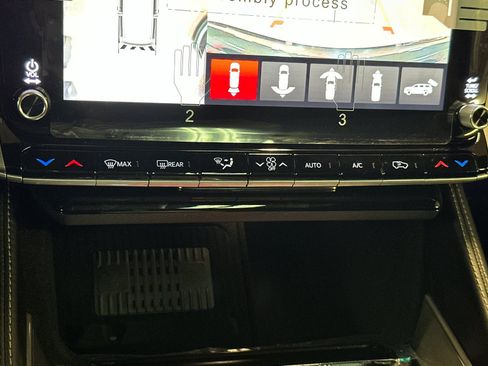 New 2026 Jeep Grand Wagoneer Limited image 20