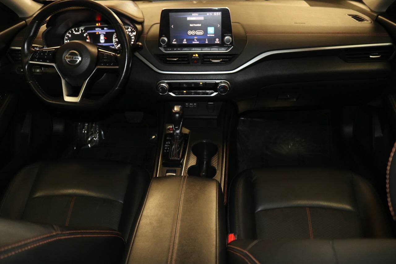 Used 2019 Nissan Altima 2.5 SR AWD/4WD image 18