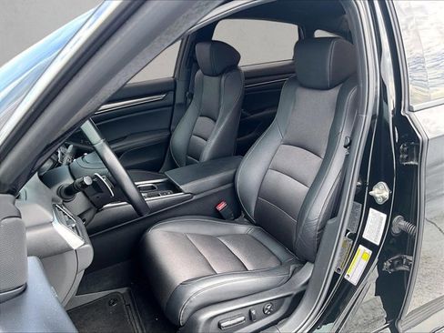 Used 2019 Honda Accord Sport image 27