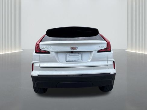 Certified 2024 Cadillac XT4 Luxury image 7