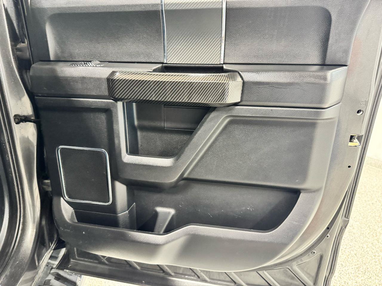 Used 2019 Ford F150 Lariat w/ Equipment Group 502A Luxury AWD/4WD image 10