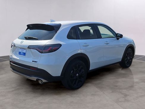 Certified 2024 Honda HR-V Sport image 4