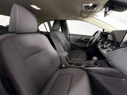 Certified 2025 Toyota Corolla LE FWD image 38