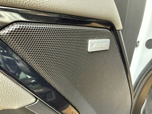 Used 2025 Chevrolet Silverado 2500 ZR2 w/ Technology Package image 25