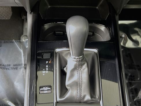 Used 2024 MAZDA CX-30 AWD 2.5 S w/ Preferred Package image 24