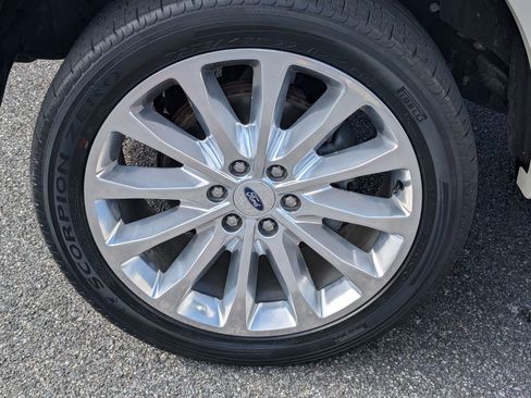 Used 2018 Ford F150 Limited w/ Trailer Tow Package AWD/4WD image 13