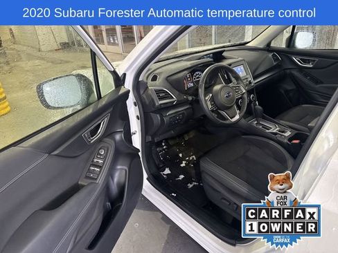Used 2020 Subaru Forester Premium image 12