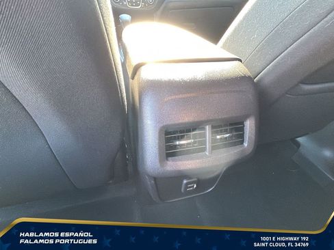 Certified 2024 Chevrolet Equinox LT FWD image 23