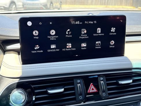 Used 2023 Genesis G70 2.0T w/ Sport Prestige Package RWD image 23