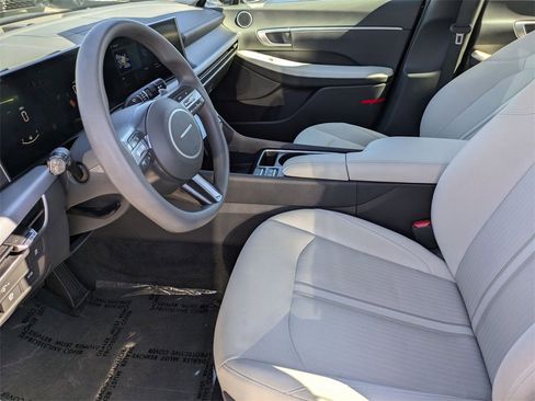 Used 2025 Hyundai Sonata SEL image 23