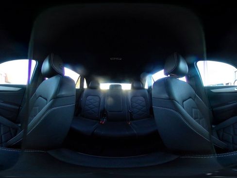 Used 2025 Volkswagen Atlas Cross Sport SE image 44