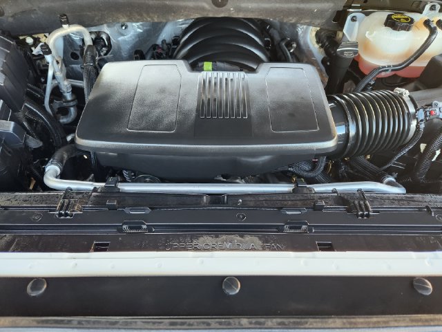 Used 2025 Chevrolet Silverado 1500 LT Trail Boss w/ Convenience Package II AWD/4WD image 31