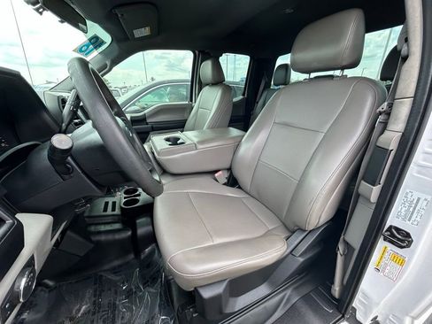 Used 2018 Ford F150 XL w/ Equipment Group 101A Mid AWD/4WD image 15