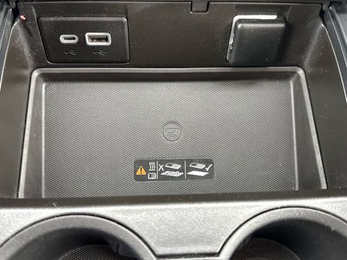 Certified 2022 GMC Yukon Denali image 39