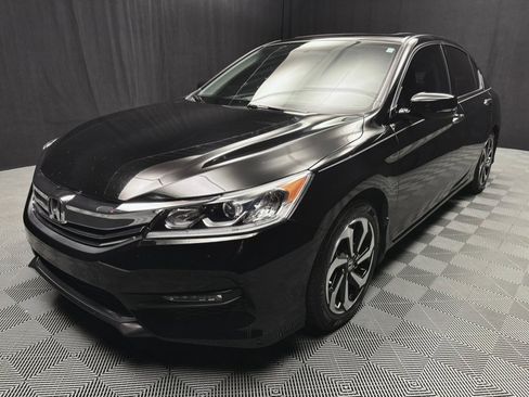 Used 2016 Honda Accord EX-L V6 Sedan image 2