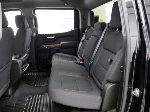 Used 2021 Chevrolet Silverado 1500 RST w/ Bed Protection Package AWD/4WD image 18