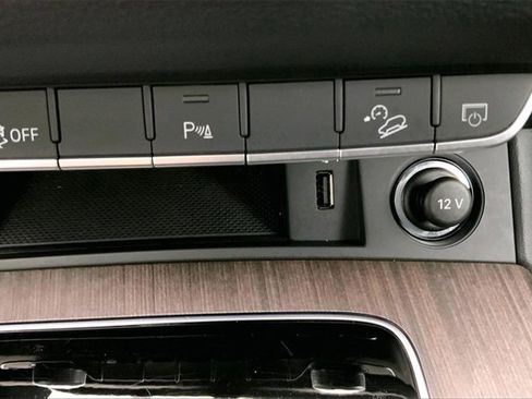 Certified 2023 Audi Q5 2.0T Premium Plus w/ Premium Plus Package image 33