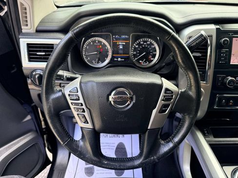 Used 2019 Nissan Titan SV w/ SV Convenience Package RWD image 36
