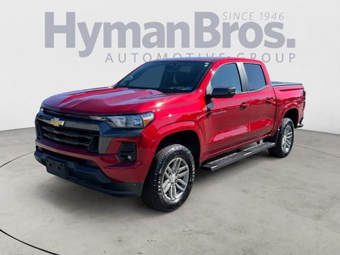 Used 2024 Chevrolet Colorado LT w/ LT Convenience Package II RWD image 7