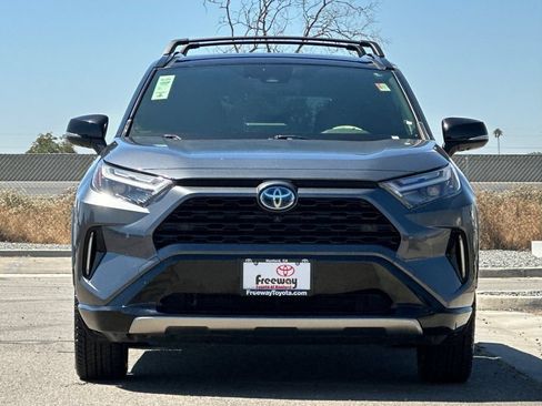 Certified 2022 Toyota RAV4 XSE AWD/4WD image 11