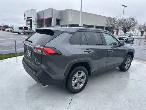 Certified 2024 Toyota RAV4 XLE image 10