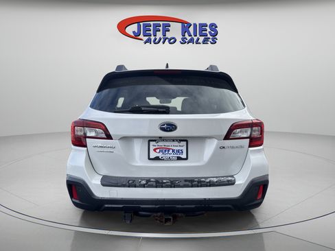 Used 2018 Subaru Outback 2.5i Limited image 6