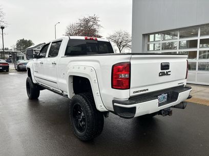 Used 2016 GMC Sierra 2500 Denali w/ Duramax Plus Package