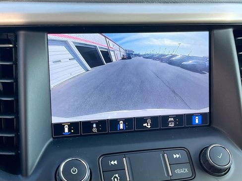 Used 2022 GMC Acadia Denali w/ Denali Ultimate Package AWD/4WD image 14